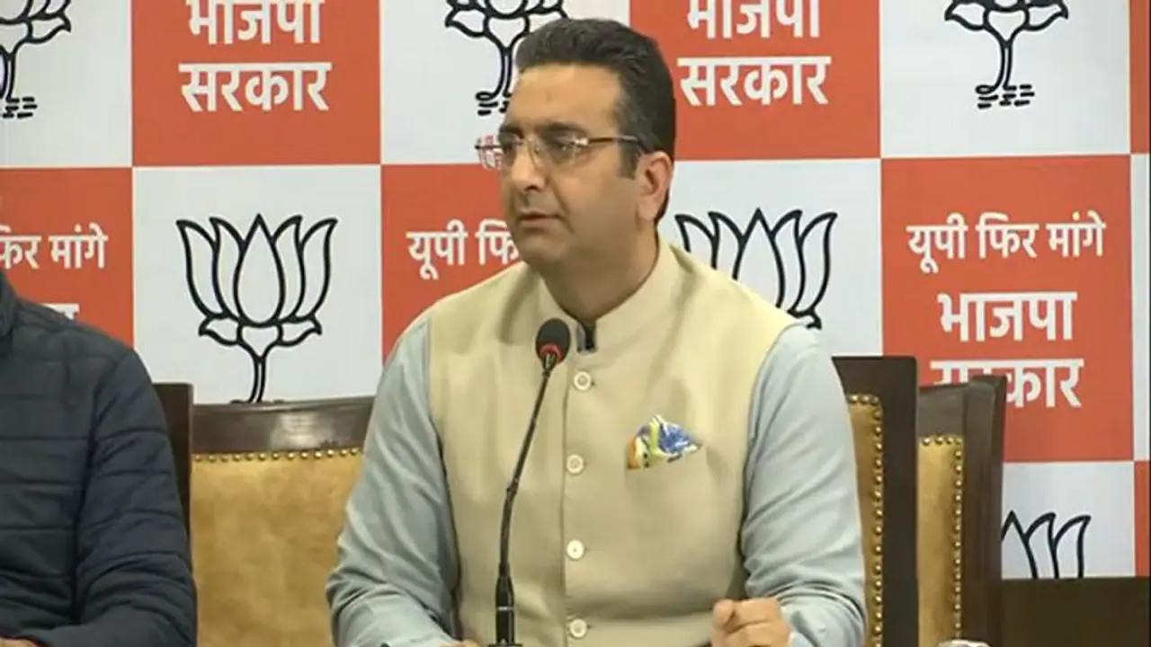 இந்திய அரசியலிலேயே அதிகஊழல் நிறைந்த குடும்பம் என்றால் அது சோனியா காந்தி குடும்பம்தான்: பாஜக விளாசல் இந்திய அரசியலிலேயே அதிகஊழல் நிறைந்த குடும்பம் என்றால் அது சோனியா காந்தி குடும்பம்தான்: பாஜக விளாசல்