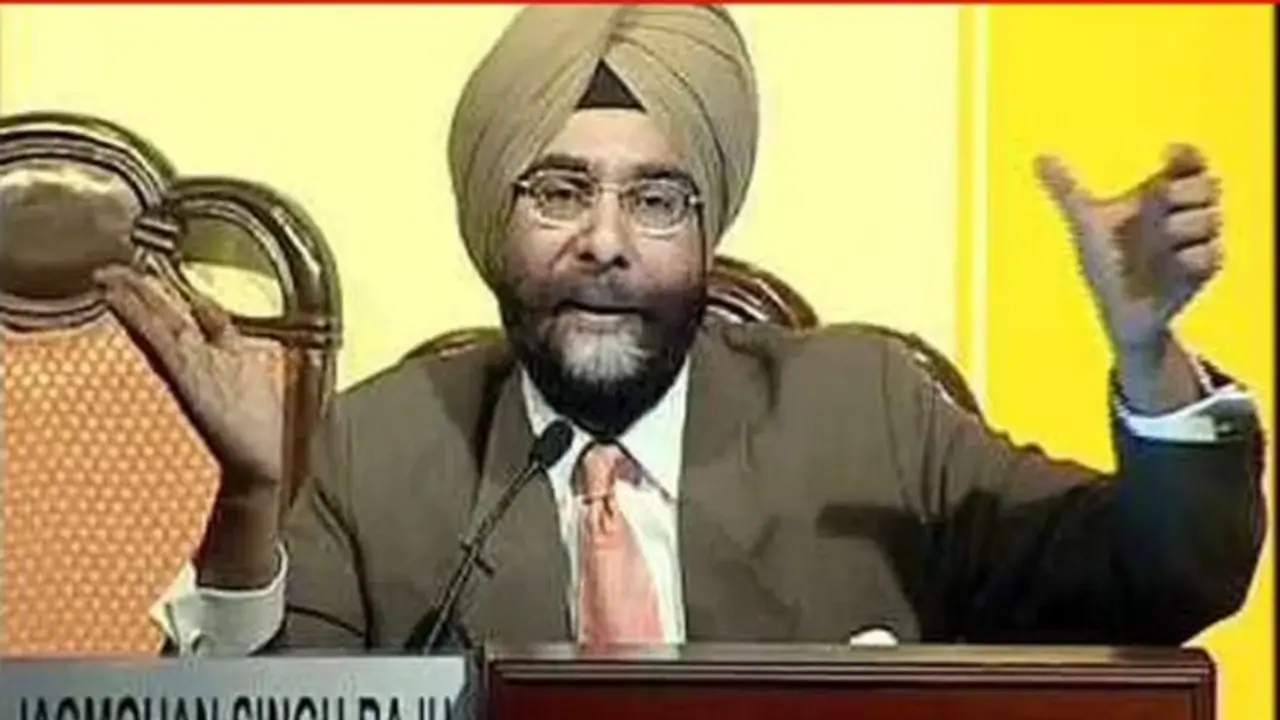 பஞ்சாப்பில் சித்துவை எதிர்த்து நிற்கும் தமிழக ஐபிஎஸ் அதிகாரி... ரோல் மாடலான மு.க.ஸ்டாலின்..! பஞ்சாப்பில் சித்துவை எதிர்த்து நிற்கும் தமிழக ஐபிஎஸ் அதிகாரி... ரோல் மாடலான மு.க.ஸ்டாலின்..!