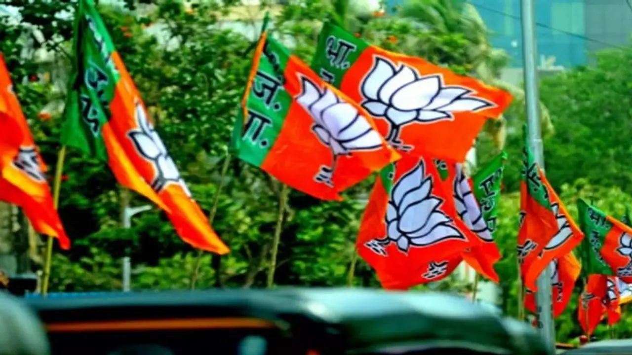 रामपुर में भाजपा प्रत्याशी आकाश सक्सेना पर FIR, आचार संहिता के उल्लघंन का आरोप रामपुर में भाजपा प्रत्याशी आकाश सक्सेना पर FIR, आचार संहिता के उल्लघंन का आरोप