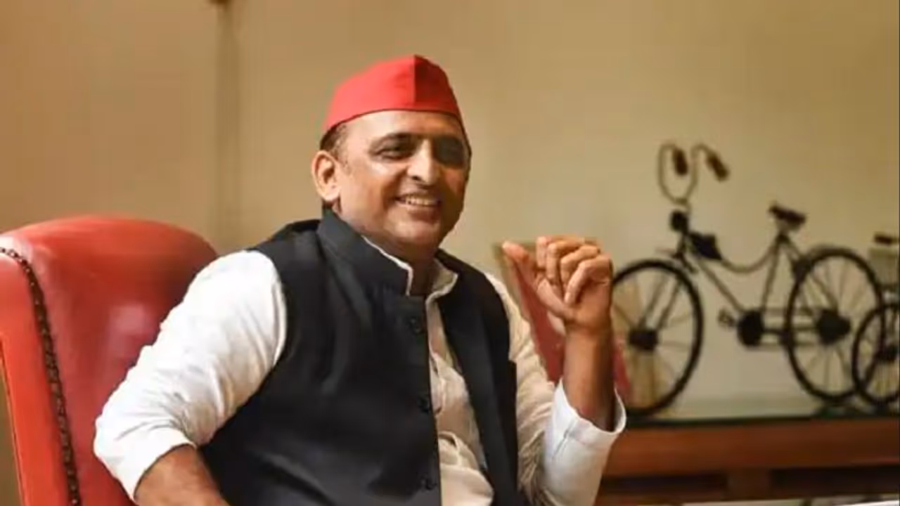 सपा ने यूपी चुनाव को लेकर 10 प्रत्याशियों की लिस्ट की जारी, लखनऊ समेत इन जगहों से उम्मीदवारों का ऐलान सपा ने यूपी चुनाव को लेकर 10 प्रत्याशियों की लिस्ट की जारी, लखनऊ समेत इन जगहों से उम्मीदवारों का ऐलान