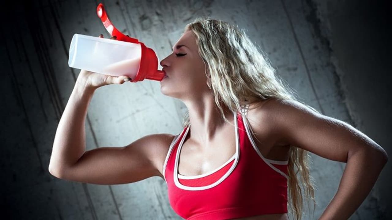 ஹெல்த் டிரிங்க்ஸ் குடிப்பதால்.. மாரடைப்பு இரத்தும் உறைதல்.. மருத்துவர்கள் எச்சரிக்கை. ஹெல்த் டிரிங்க்ஸ் குடிப்பதால்.. மாரடைப்பு இரத்தும் உறைதல்.. மருத்துவர்கள் எச்சரிக்கை.