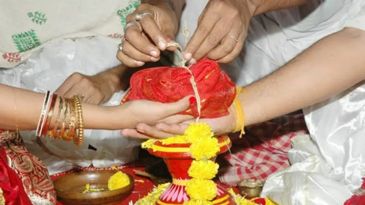 প্রেম দিবসে ভোলবদল করুন শোওয়ার ঘরের, বাস্তু মতে দূর হবে দাম্পত্য কলহ