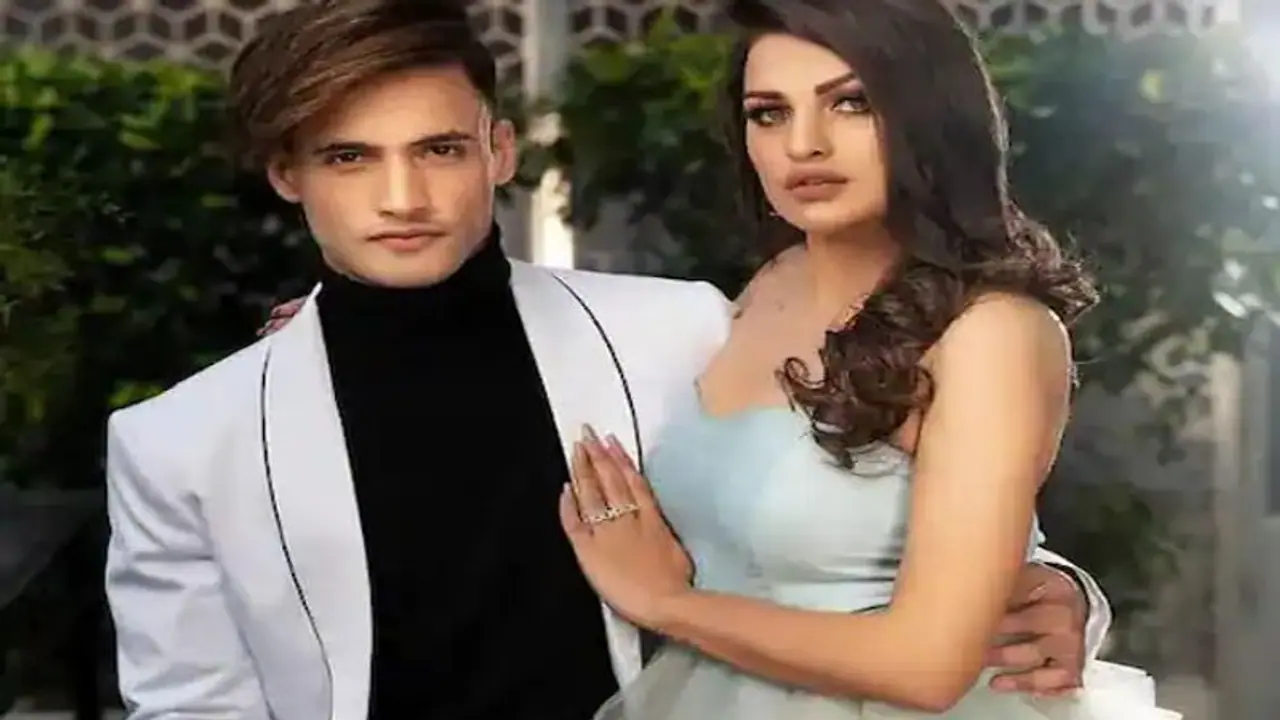 Asim Riaz’s Biography | Birth | Education | Debut Film | Show | Facts