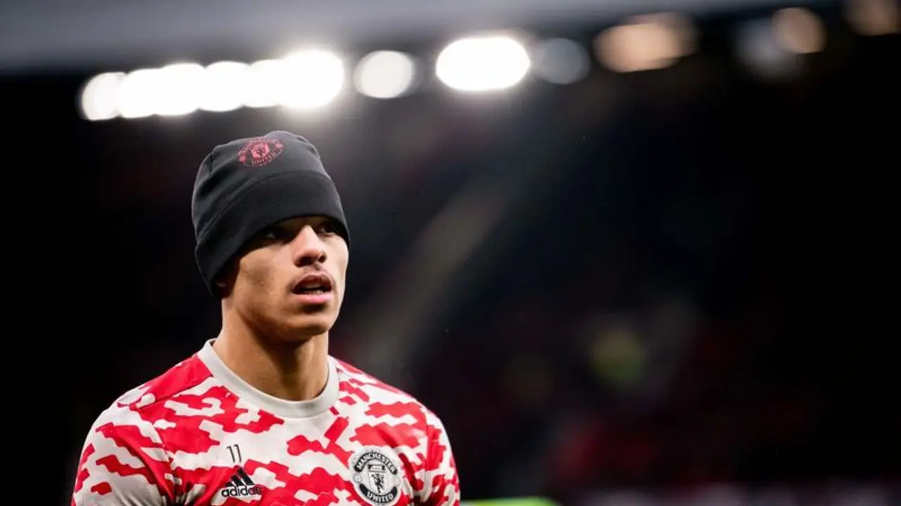 Mason Greenwood's ex girlfriend accuses him of domestic violence; Manchester United to look into allegations Mason Greenwood's ex girlfriend accuses him of domestic violence; Manchester United to look into allegations