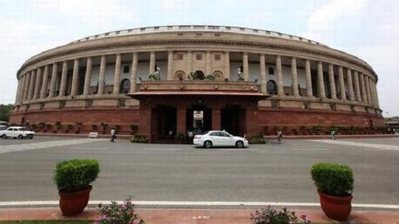 ஜூலை 18ல் நாடாளுமன்ற மழைக்காலக் கூட்டத்தொடர் தொடக்கம்: முதல் நாளில் குடியரசு தலைவர் தேர்தல்