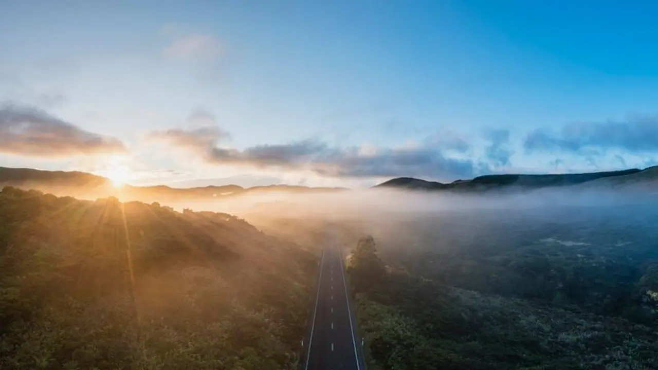 Astrological Tips of sunrise: ভাগ্য বদলে দিতে সূর্যোদয়ের সময় করুন এই কাজটি, বদলে যাবে জীবন Astrological Tips of sunrise: ভাগ্য বদলে দিতে সূর্যোদয়ের সময় করুন এই কাজটি, বদলে যাবে জীবন