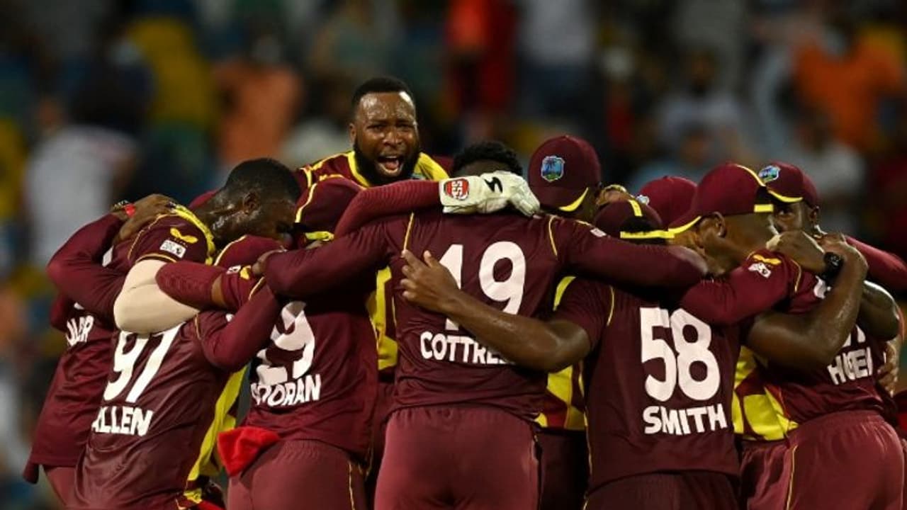 IND vs WI : ഇന്ത്യക്കെതിരായ ടി20 പരമ്പര; ശക്തമായ ടീമിനെ പ്രഖ്യാപിച്ച് വെസ്റ്റ് ഇന്ഡീസ് IND vs WI : ഇന്ത്യക്കെതിരായ ടി20 പരമ്പര; ശക്തമായ ടീമിനെ പ്രഖ്യാപിച്ച് വെസ്റ്റ് ഇന്ഡീസ്