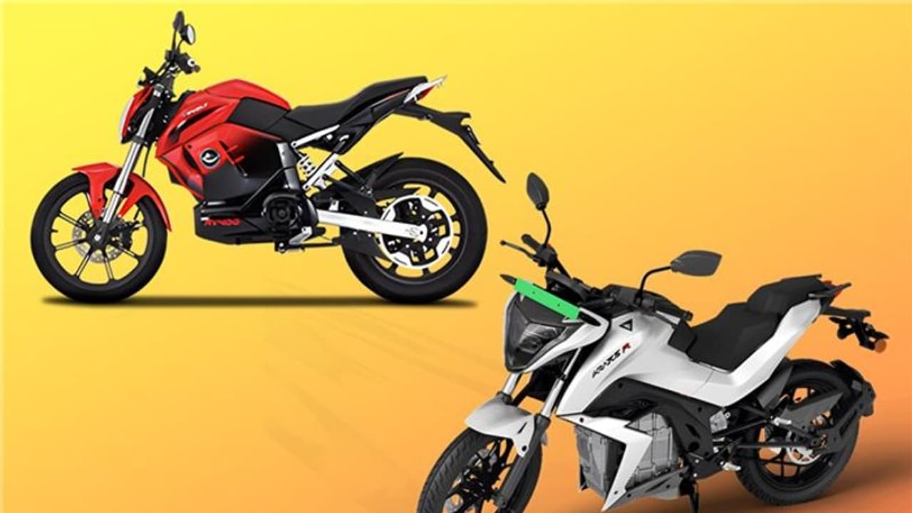 Kratos RV400: ടോര്‍ക്ക് ക്രാറ്റോസും റിവോള്‍ട്ട് RV400 തമ്മില്‍, ഇതാ ഒരു താരതമ്യം