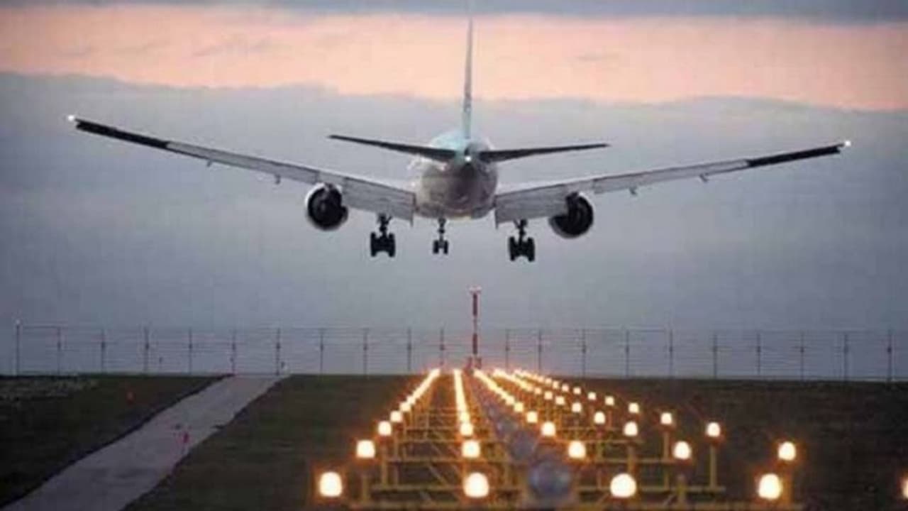 मध्य भारत के पांच राज्यों में बनेंगे 16 नए हवाई अड्डे, उत्तर प्रदेश को मिलेंगे 9 Airport मध्य भारत के पांच राज्यों में बनेंगे 16 नए हवाई अड्डे, उत्तर प्रदेश को मिलेंगे 9 Airport