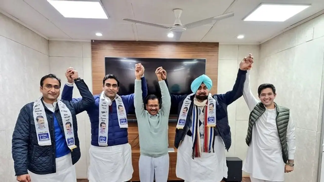Punjab Election 2022: Ex Minister, Congress leader Jagmohan Singh Kang joins AAP along with sons Punjab Election 2022: Ex Minister, Congress leader Jagmohan Singh Kang joins AAP along with sons