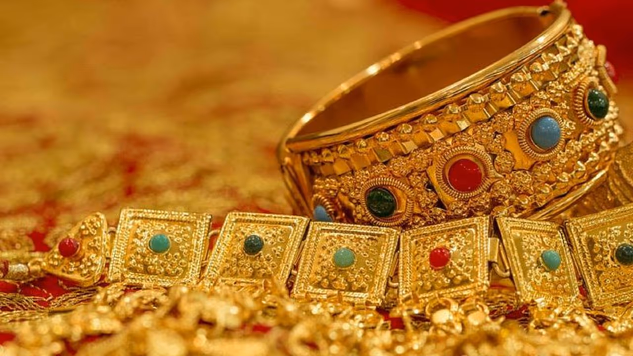 Gold Rate Today: തണുത്തുറഞ്ഞ് സ്വർണവില; ഇന്നത്തെ വിപണി നിരക്ക് അറിയാം 