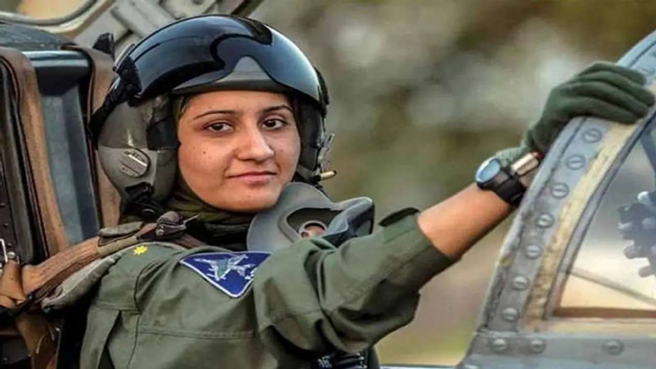 Air Force में अब स्थायी तौर पर होगी महिला लड़ाकू पायलटों की नियुक्ति Air Force में अब स्थायी तौर पर होगी महिला लड़ाकू पायलटों की नियुक्ति