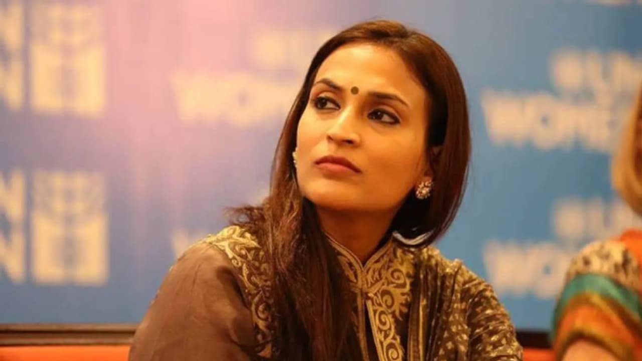 ரஜினி மகளுக்கு கொரோனா! ஆஸ்பிட்டலில் அட்மிட் ஆன ஐஸ்வர்யாவுக்கு, தனுஷ் குடும்பத்தில் இருந்து வந்த ஆறுதல் மெசேஜ்