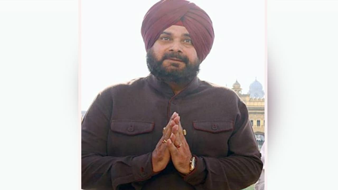 पंजाब चुनाव से ठीक पहले सिद्धू की बढ़ीं मुश्किलें, 30 साल पुराने मामले में कल सुप्रीम कोर्ट करेगा फैसला