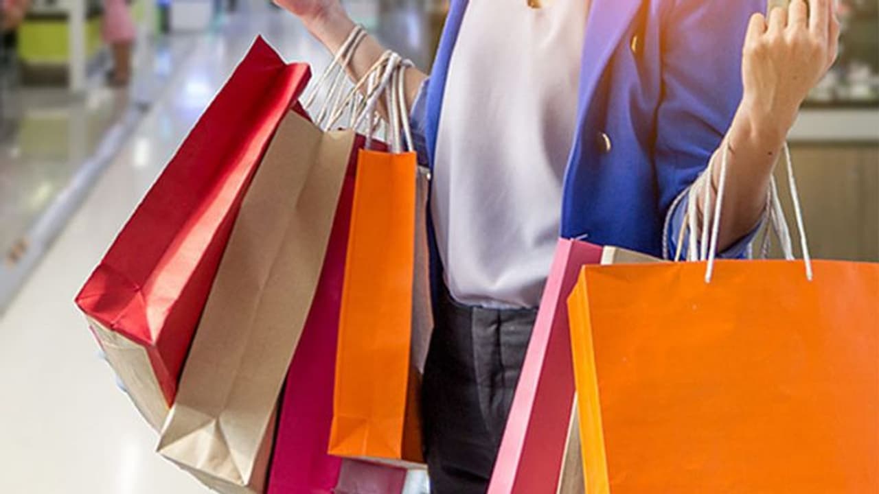 फरवरी में खरीदारी के 16 शुभ मुहूर्त, 17 से शुरू होगा साल का अंतिम महीना फाल्गुन फरवरी में खरीदारी के 16 शुभ मुहूर्त, 17 से शुरू होगा साल का अंतिम महीना फाल्गुन