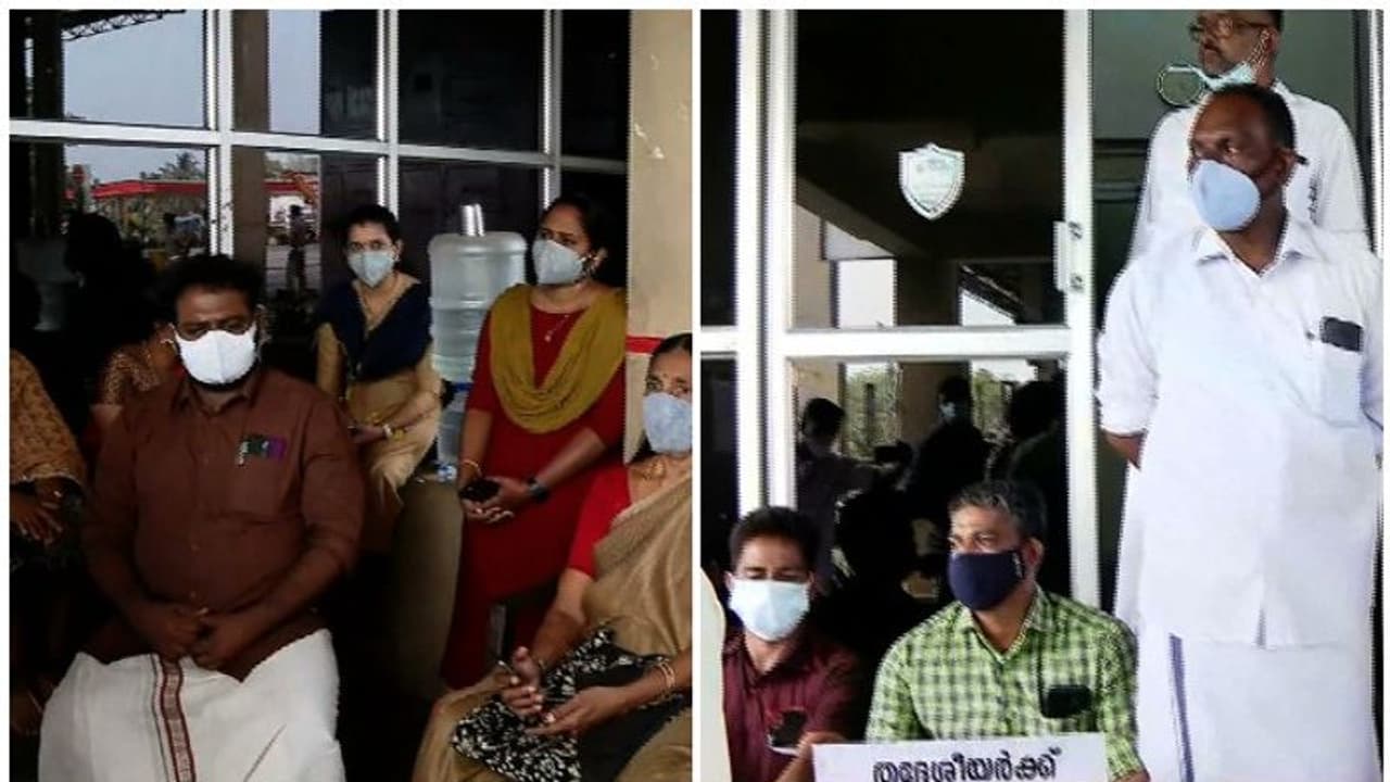 'തദേശവാസികളുടെ സൗജന്യ യാത്രാ പാസില് നിയന്ത്രണം'; എംഎല്എയുടെ നേതൃത്വത്തില് പാലിയേക്കര ടോള് പ്ലാസ ഉപരോധം 'തദേശവാസികളുടെ സൗജന്യ യാത്രാ പാസില് നിയന്ത്രണം'; എംഎല്എയുടെ നേതൃത്വത്തില് പാലിയേക്കര ടോള് പ്ലാസ ഉപരോധം
