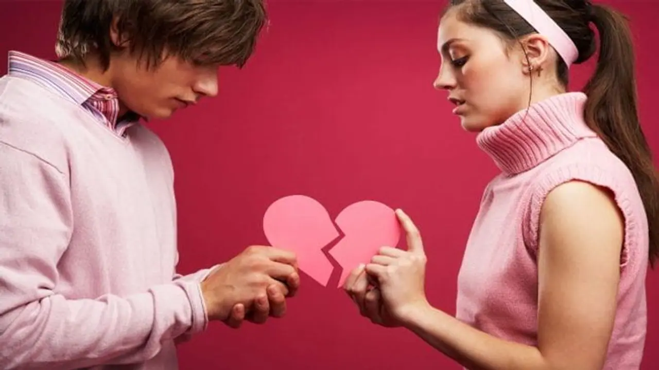 স্ল্যাপ ডে থেকে ব্রেকআপ ডে পর্যন্ত, দেখে নিন অ্যান্টি ভ্যালেন্টাইনস সপ্তাহের সম্পূর্ণ তালিকা স্ল্যাপ ডে থেকে ব্রেকআপ ডে পর্যন্ত, দেখে নিন অ্যান্টি ভ্যালেন্টাইনস সপ্তাহের সম্পূর্ণ তালিকা