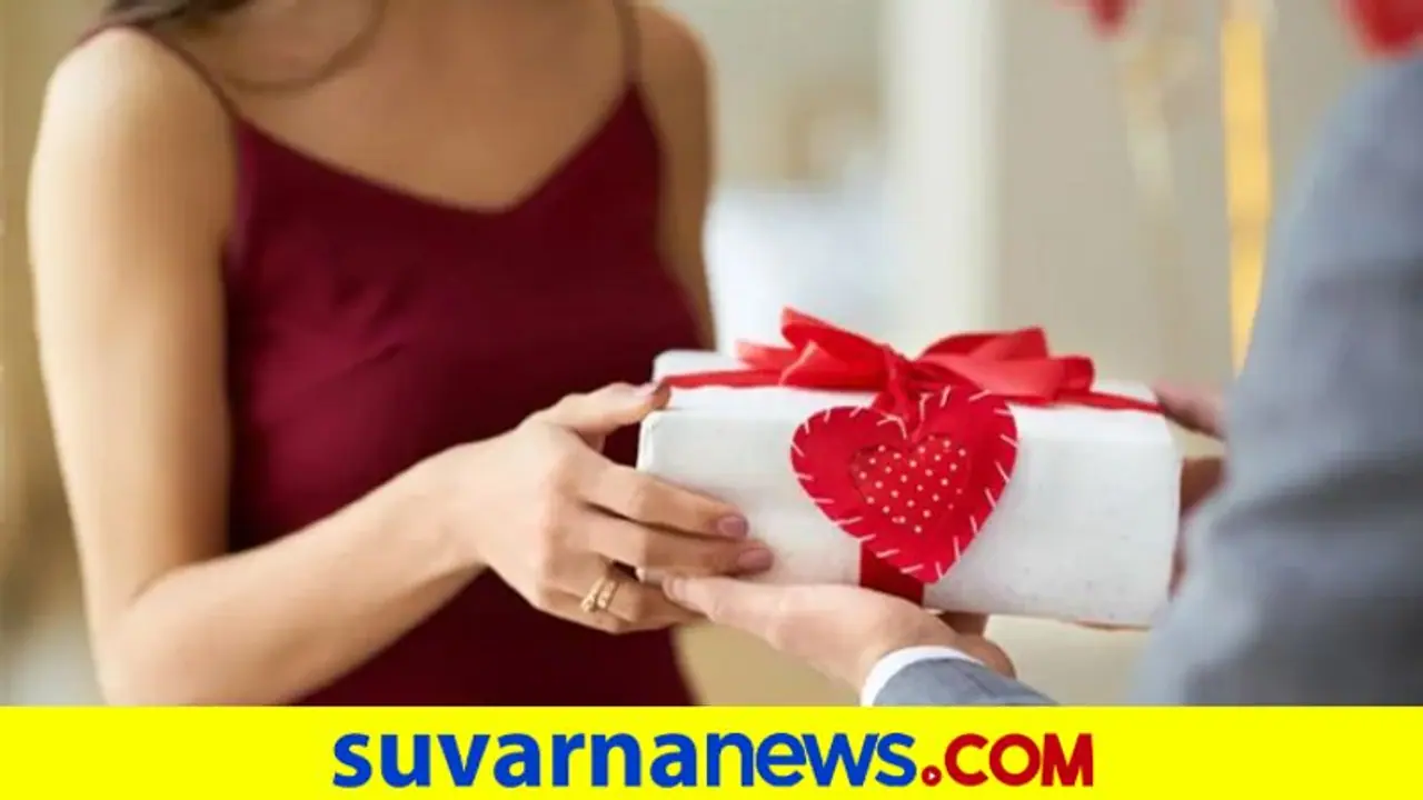 Valentines Day: ಗಿಫ್ಟ್ ಕೊಟ್ರೆ ಪ್ರೀತಿ ಹೆಚ್ಚಾಗುತ್ತಾ ?