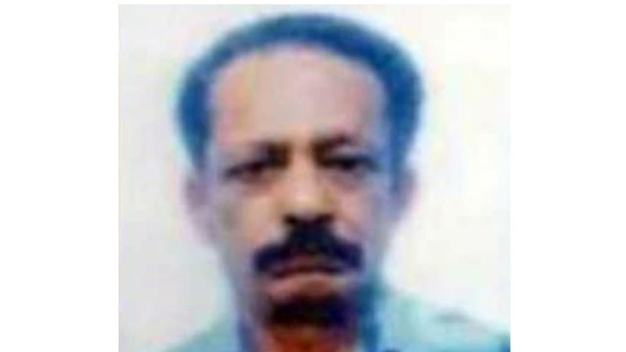 Expat Died: പ്രവാസി മലയാളി താമസ സ്ഥലത്ത് ഹൃദയാഘാതം മൂലം മരിച്ചു Expat Died: പ്രവാസി മലയാളി താമസ സ്ഥലത്ത് ഹൃദയാഘാതം മൂലം മരിച്ചു