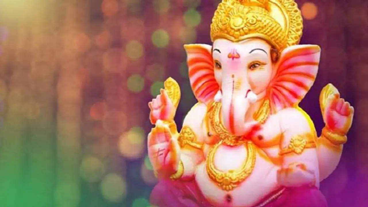 Happy Vinayagar Chaturthi : விநாயக சதுர்த்தி அன்று இந்த மந்திரங்களை உச்சரியுங்க..அதிர்ஷ்டம் பிரகாசிக்கும்..!!
