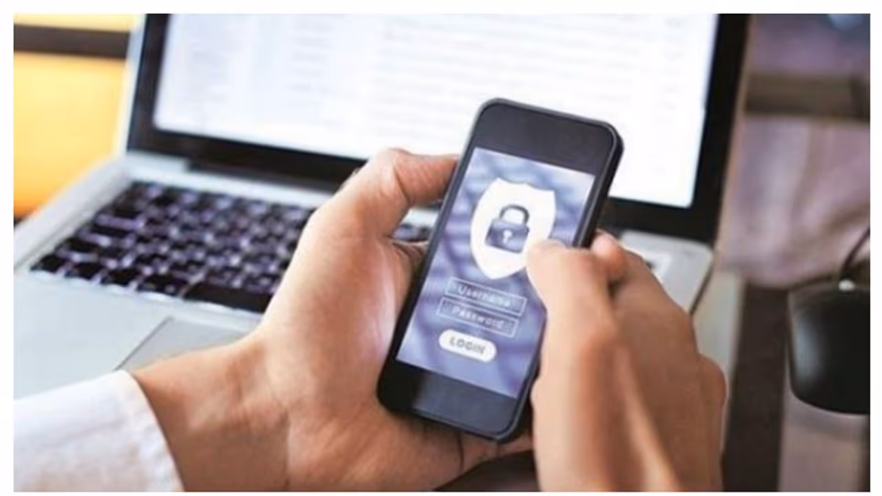 Online Money Transfer: பாதுகாப்பான ஆன்லைன் பணப் பரிமாற்றத்திற்கு....தேவையான 4 குறிப்புகள்..!!