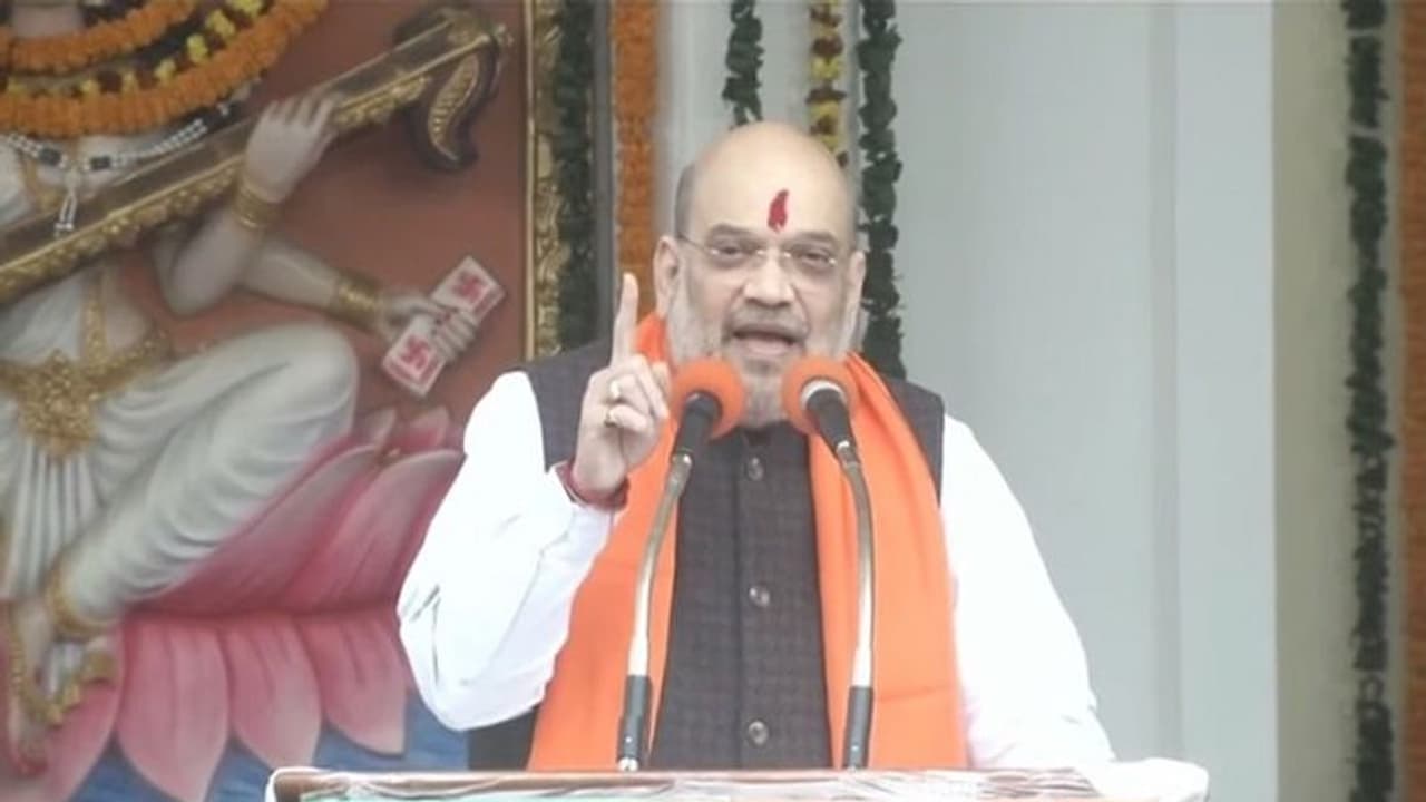 आखिर अमित शाह ने CM योगी के नामांकन में गोरखपुर की जनता से क्यों कहा आवाज सहारनपुर तक जानी चाहिए? आखिर अमित शाह ने CM योगी के नामांकन में गोरखपुर की जनता से क्यों कहा आवाज सहारनपुर तक जानी चाहिए?