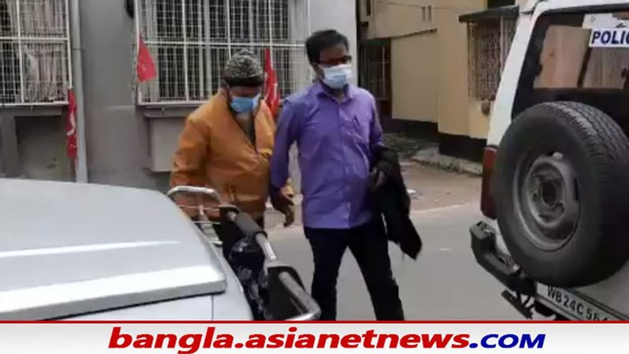 Online Fraud : ভুয়ো লোন কার্ড তৈরি করে লক্ষাধিক টাকা প্রতারণার অভিযোগ, গ্রেফতার ১ Online Fraud : ভুয়ো লোন কার্ড তৈরি করে লক্ষাধিক টাকা প্রতারণার অভিযোগ, গ্রেফতার ১