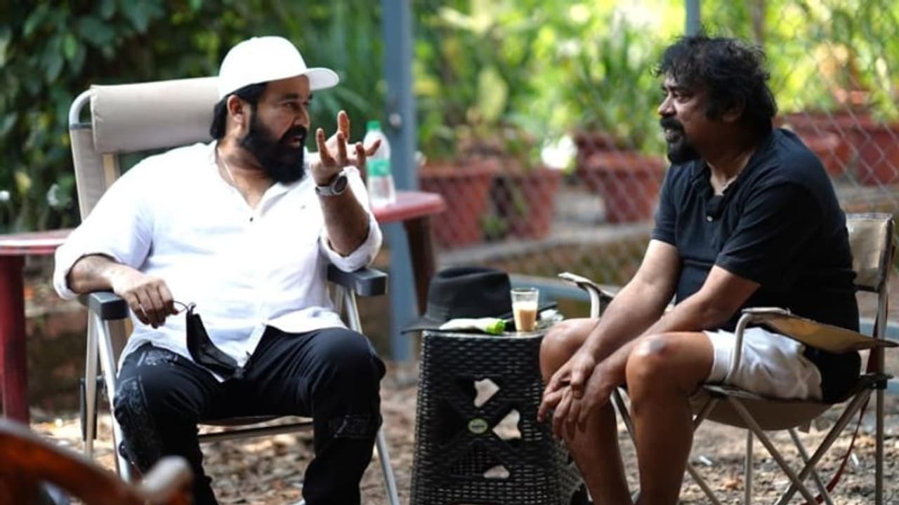 'സെറ്റില് മോനെ ദിനേശാ വിളികളും കേള്ക്കാം'; 'ബറോസ്' ചിത്രീകരണസ്ഥലത്തെ മോഹന്ലാലിനെക്കുറിച്ച് 'സെറ്റില് മോനെ ദിനേശാ വിളികളും കേള്ക്കാം'; 'ബറോസ്' ചിത്രീകരണസ്ഥലത്തെ മോഹന്ലാലിനെക്കുറിച്ച്