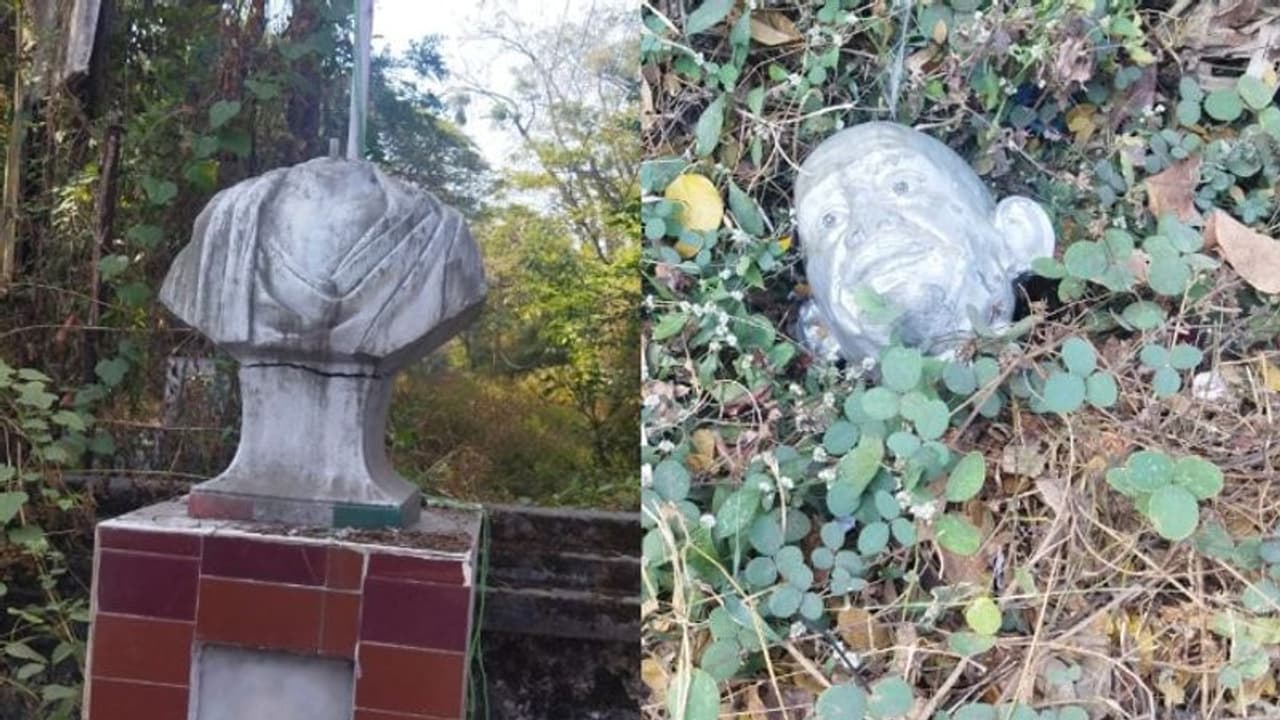 പാലക്കാട് ഗാന്ധി പ്രതിമ തകർത്ത നിലയിൽ; അന്വേഷണം തുടങ്ങി പാലക്കാട് ഗാന്ധി പ്രതിമ തകർത്ത നിലയിൽ; അന്വേഷണം തുടങ്ങി