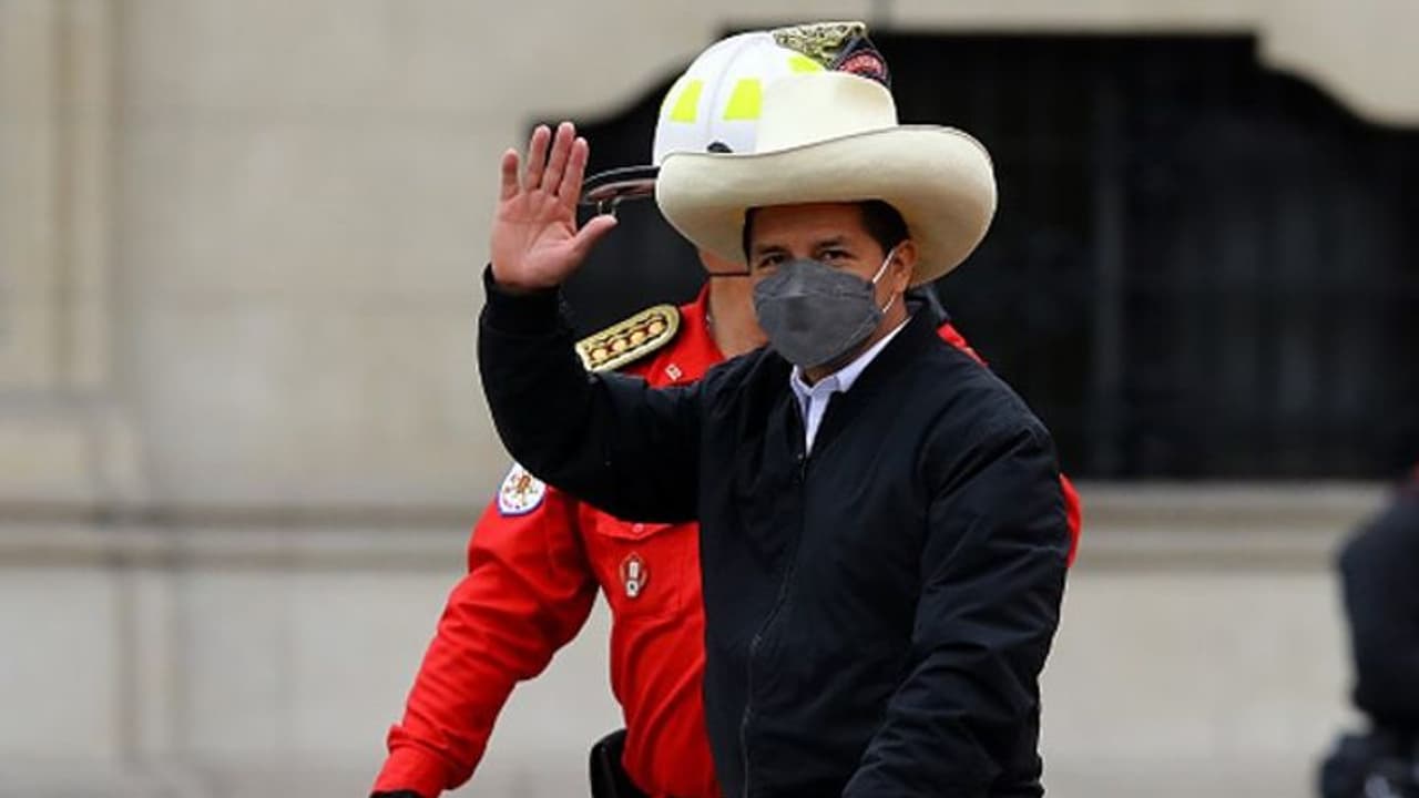 গৃহস্থ হিংসায় অভিযুক্ত, শুধুমাত্র এই কারণে নিয়োগের মাত্র তিন দিন পরেই চাকরি গেল প্রধানমন্ত্রীর গৃহস্থ হিংসায় অভিযুক্ত, শুধুমাত্র এই কারণে নিয়োগের মাত্র তিন দিন পরেই চাকরি গেল প্রধানমন্ত্রীর