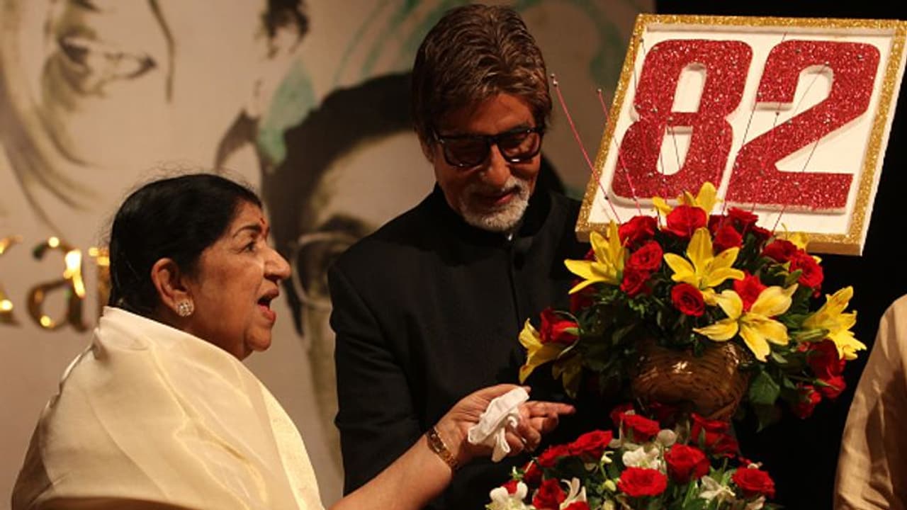 সুর সম্রাজ্ঞীকে শেষ শ্রদ্ধা জানাতে প্রভূকুঞ্জে অমিতাভ বচ্চন, শোকে ভাসছে গোটা দেশ