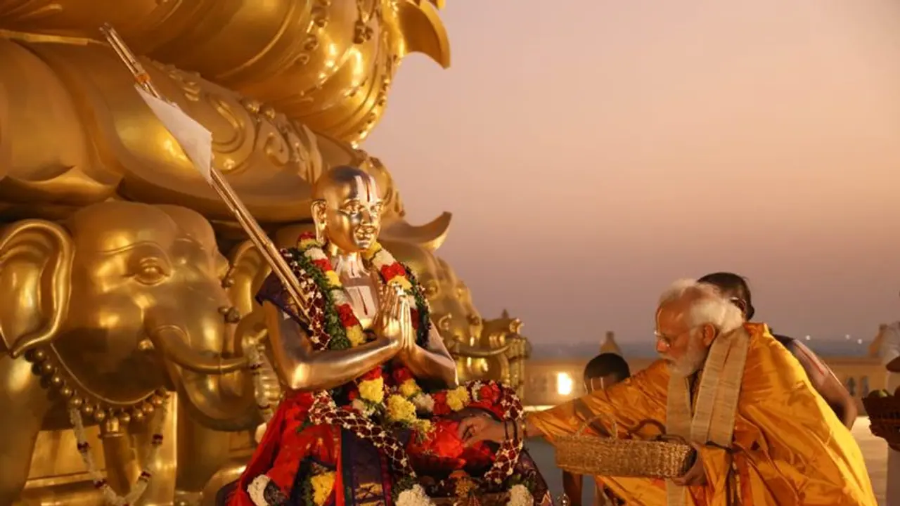 কে ছিলেন রামানুজাচার্য, 'স্ট্যাচু অফ ইকুয়ালিটি’ উদ্বোধনে সাম্যের বার্তা মোদীর কে ছিলেন রামানুজাচার্য, 'স্ট্যাচু অফ ইকুয়ালিটি’ উদ্বোধনে সাম্যের বার্তা মোদীর