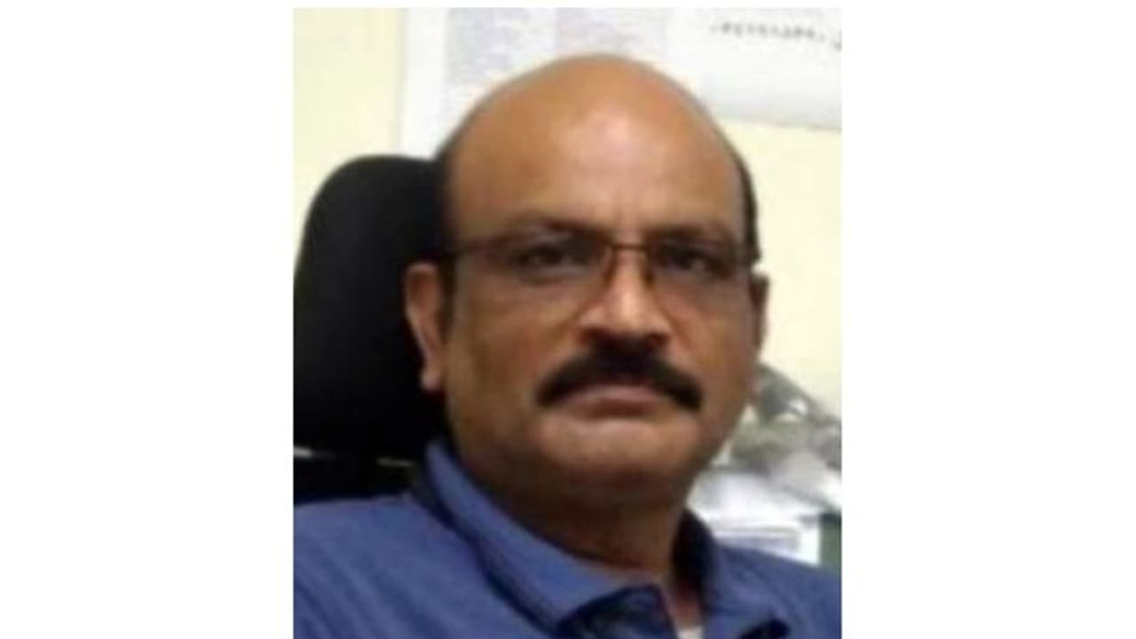 Expat Died: മലയാളി എൻജിനീയർ സൗദി അറേബ്യയിൽ നിര്യാതനായി Expat Died: മലയാളി എൻജിനീയർ സൗദി അറേബ്യയിൽ നിര്യാതനായി