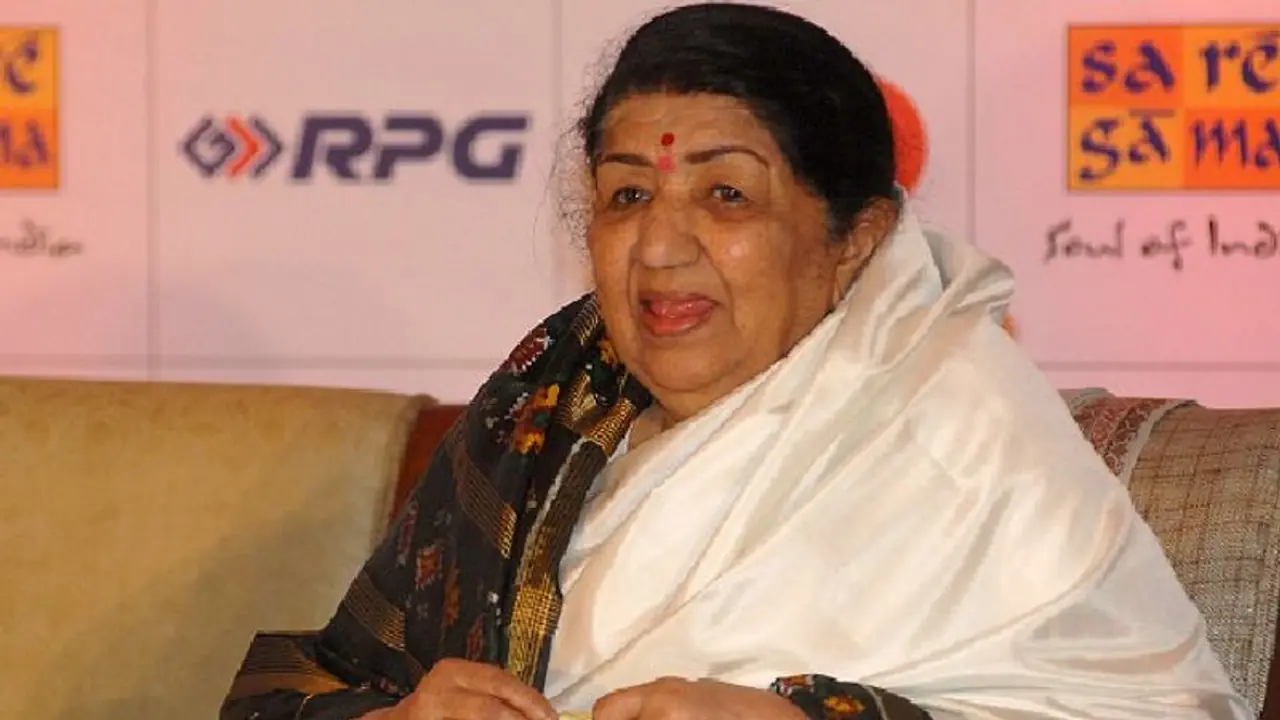 Maharashtra government declares public holiday on Feb 7 to mourn Lata Mangeshkar’s death