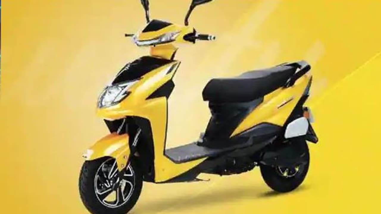 AMO Electric आज करेगी Jaunty Plus इलेक्ट्रिक स्कूटर लॉन्च, जबरदस्त बैटरी रेंज के साथ मिलेगी शानदार स्पीड AMO Electric आज करेगी Jaunty Plus इलेक्ट्रिक स्कूटर लॉन्च, जबरदस्त बैटरी रेंज के साथ मिलेगी शानदार स्पीड