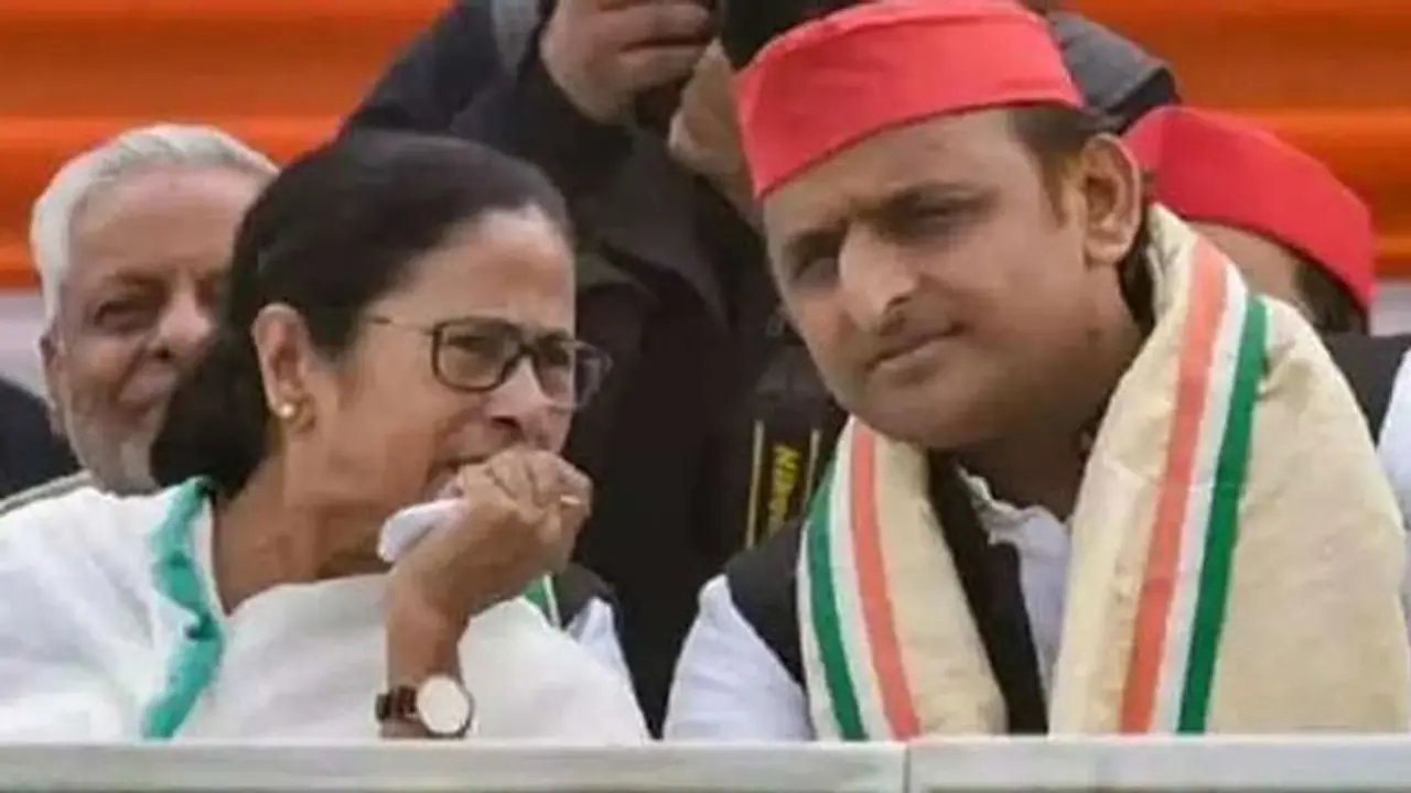 উত্তরপ্রদেশ বিধানসভা নির্বাচনে সপার সমর্থনে হাজির মমতা, প্রচার শুরু আজ থেকেই উত্তরপ্রদেশ বিধানসভা নির্বাচনে সপার সমর্থনে হাজির মমতা, প্রচার শুরু আজ থেকেই