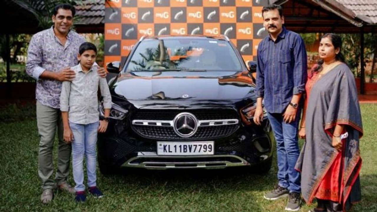 Myg MD Gift : വിശ്വസ്‍ത സേവനം; തൊഴിലാളിക്ക് അരക്കോടിയുടെ ബെന്‍സ് സമ്മാനിച്ച് മുതലാളി!