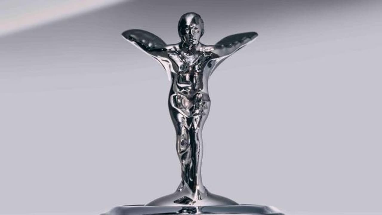 New Spirit of Ecstasy : പുതിയ ഭാഗ്യചിഹ്നവുമായി റോള്‍സ് റോയിസ്