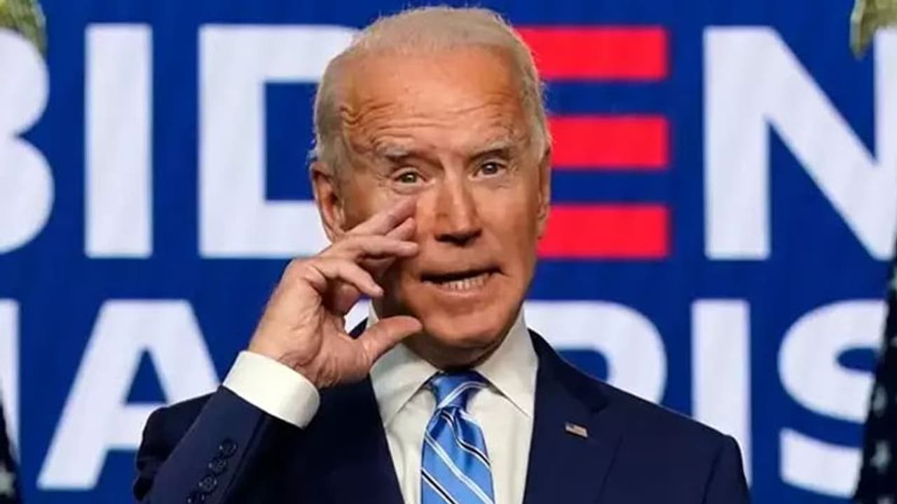 रूस यूक्रेन विवाद: US प्रेसिडेंट ने अमेरिकियों को देश छोड़ने को कहा, पहले ही जता चुके हैं युद्ध की आशंका रूस यूक्रेन विवाद: US प्रेसिडेंट ने अमेरिकियों को देश छोड़ने को कहा, पहले ही जता चुके हैं युद्ध की आशंका