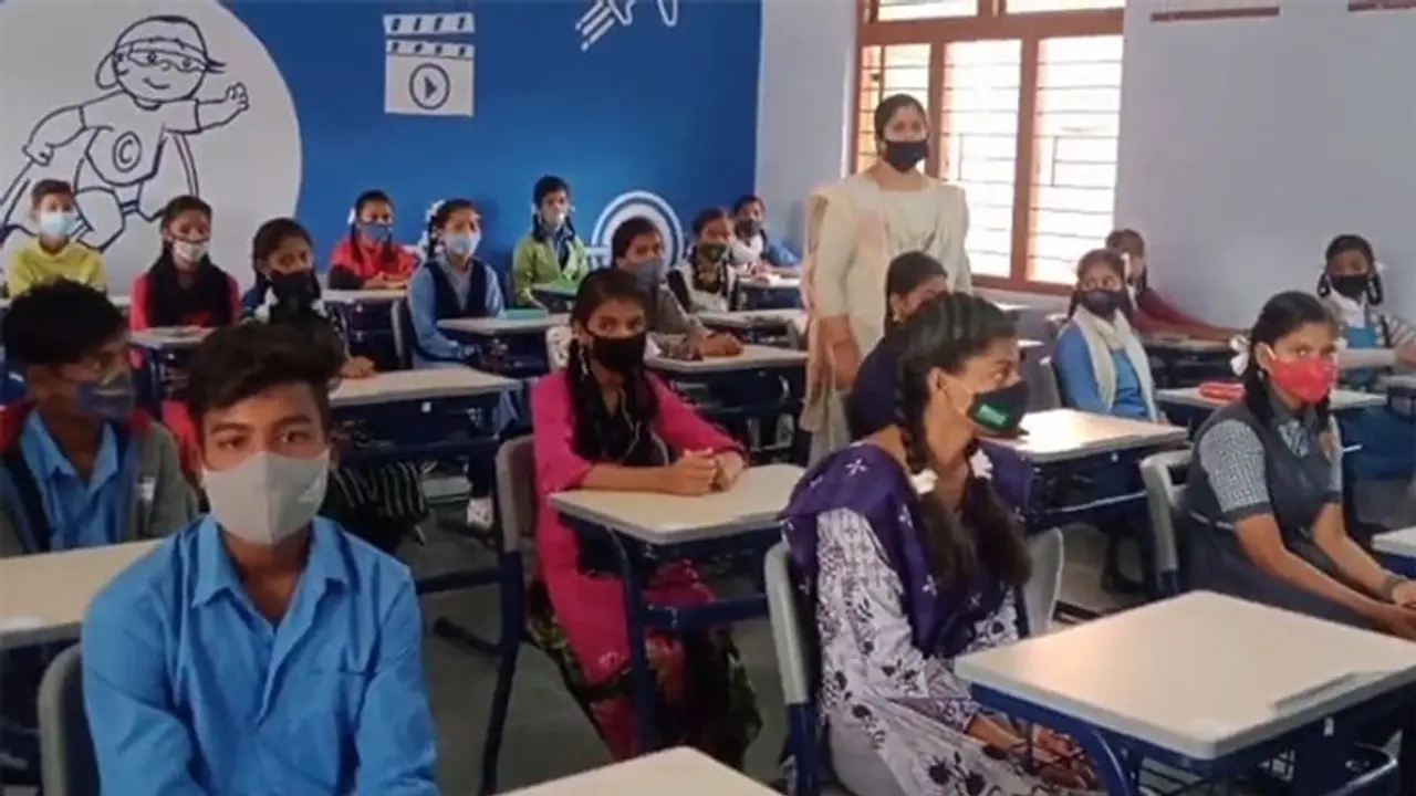 MP में भी बैन होगा हिजाब; शिक्षा मंत्री बोले परंपरा का पालन घरों में करें, विरोध में उतरी कांग्रेस