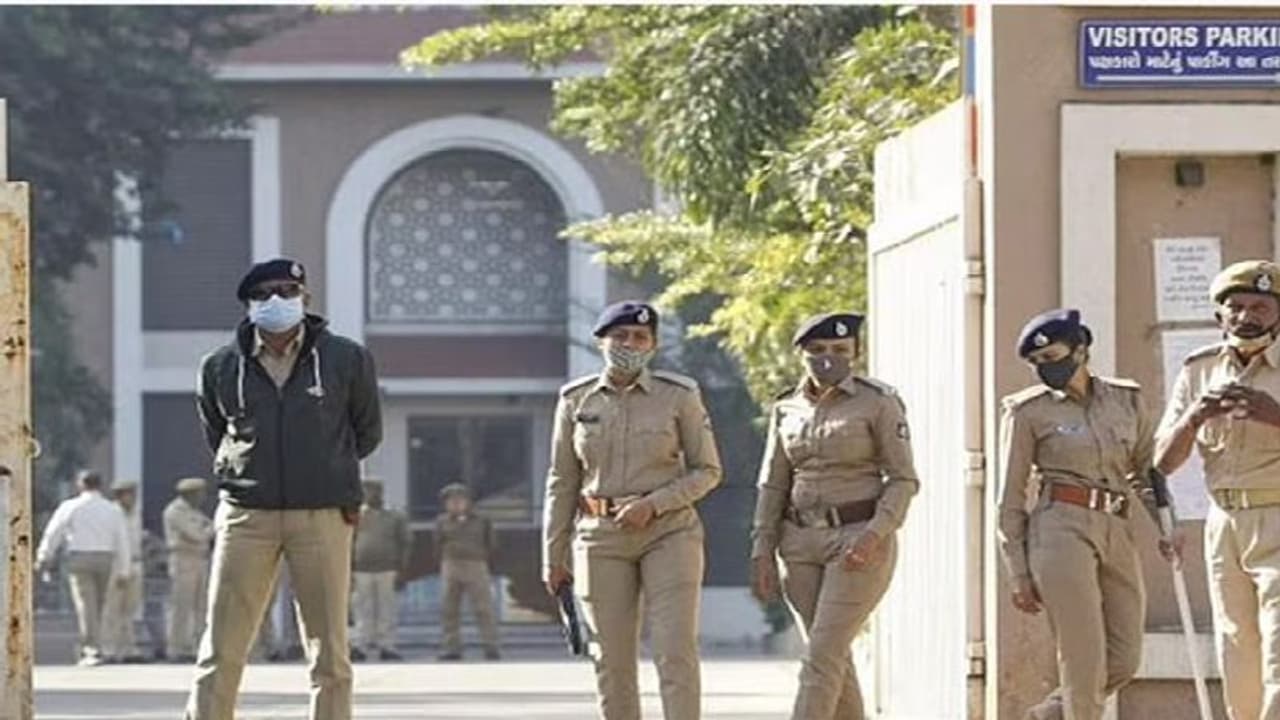 2008 Ahmedabad Bomb Blasts: 38 ಅಪರಾಧಿಗಳಿಗೆ ಗಲ್ಲು, 11 ಮಂದಿಗೆ ಜೀವಾವಧಿ ಶಿಕ್ಷೆ!