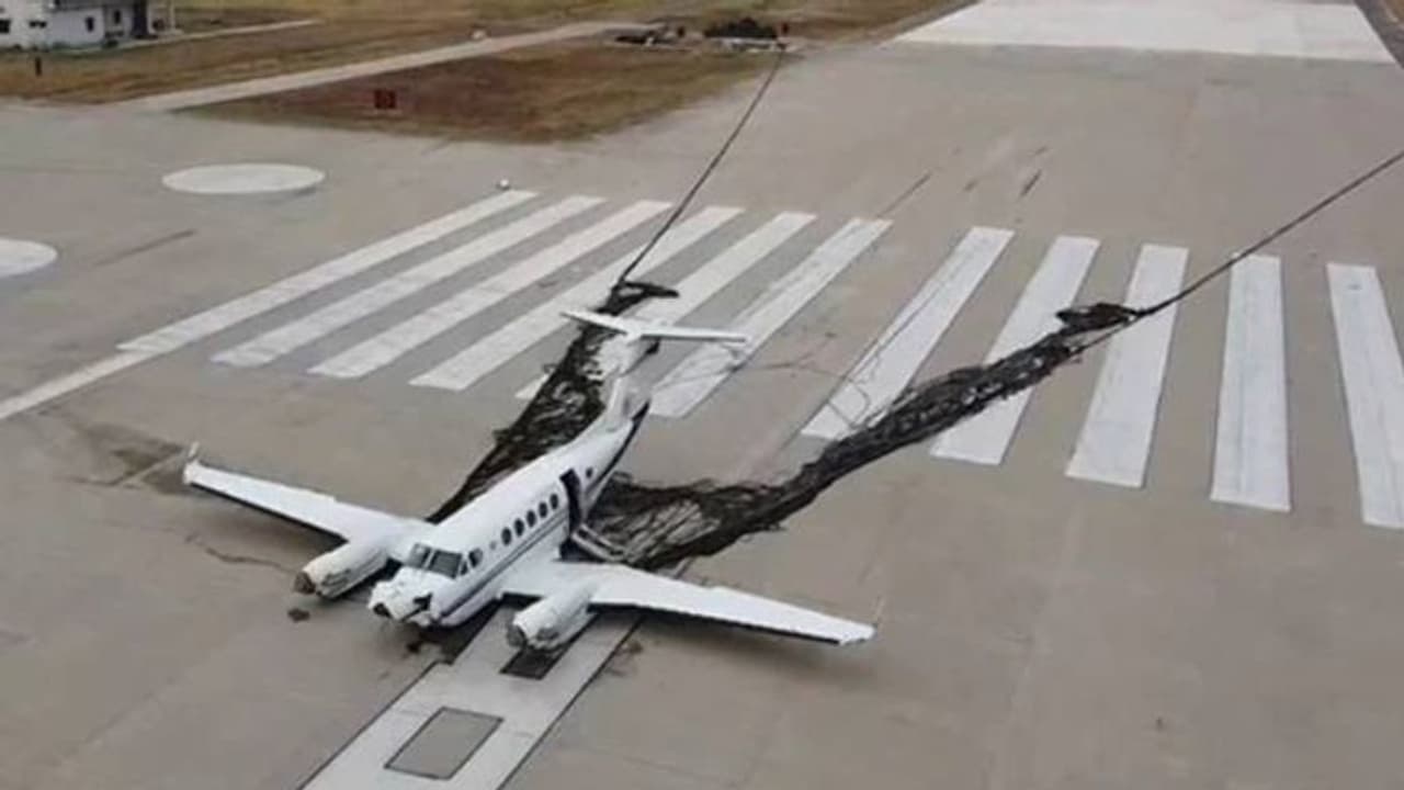 റെംഡിസിവിറുമായി വന്ന വിമാനം ലാൻഡിങ്ങിനിടെ തെന്നിമാറിയ സംഭവം, പൈലറ്റിന് 85 കോടിയുടെ ബിൽ!