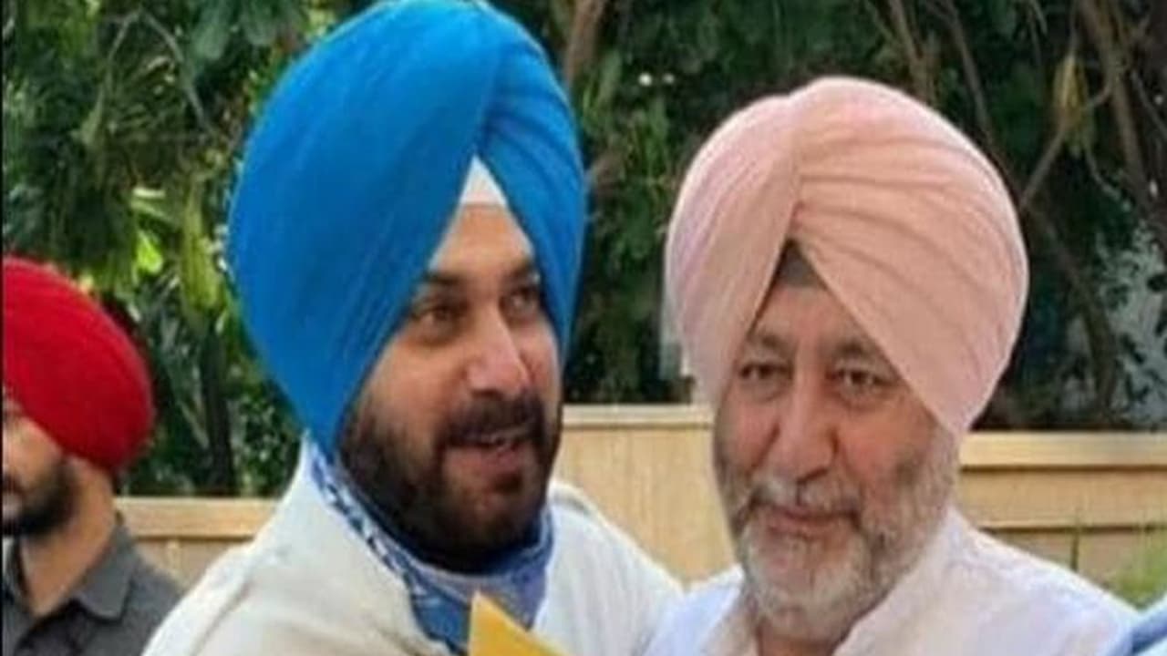 पंजाब चुनाव : कांग्रेस में नहीं थम रही अंदरुनी कलह, अब सांसद जसबीर सिंह डिंपा के ट्वीट ने बढ़ाया सियासी तापमान