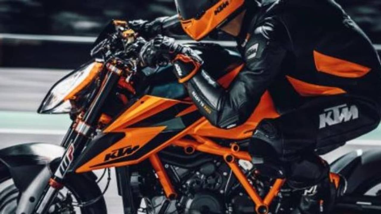 சத்தமின்றி எலெக்ட்ரிக் டியூக் உருவாக்கும் கே.டி.எம். இணையத்தில் லீக் ஆன சூப்பர் தகவல்