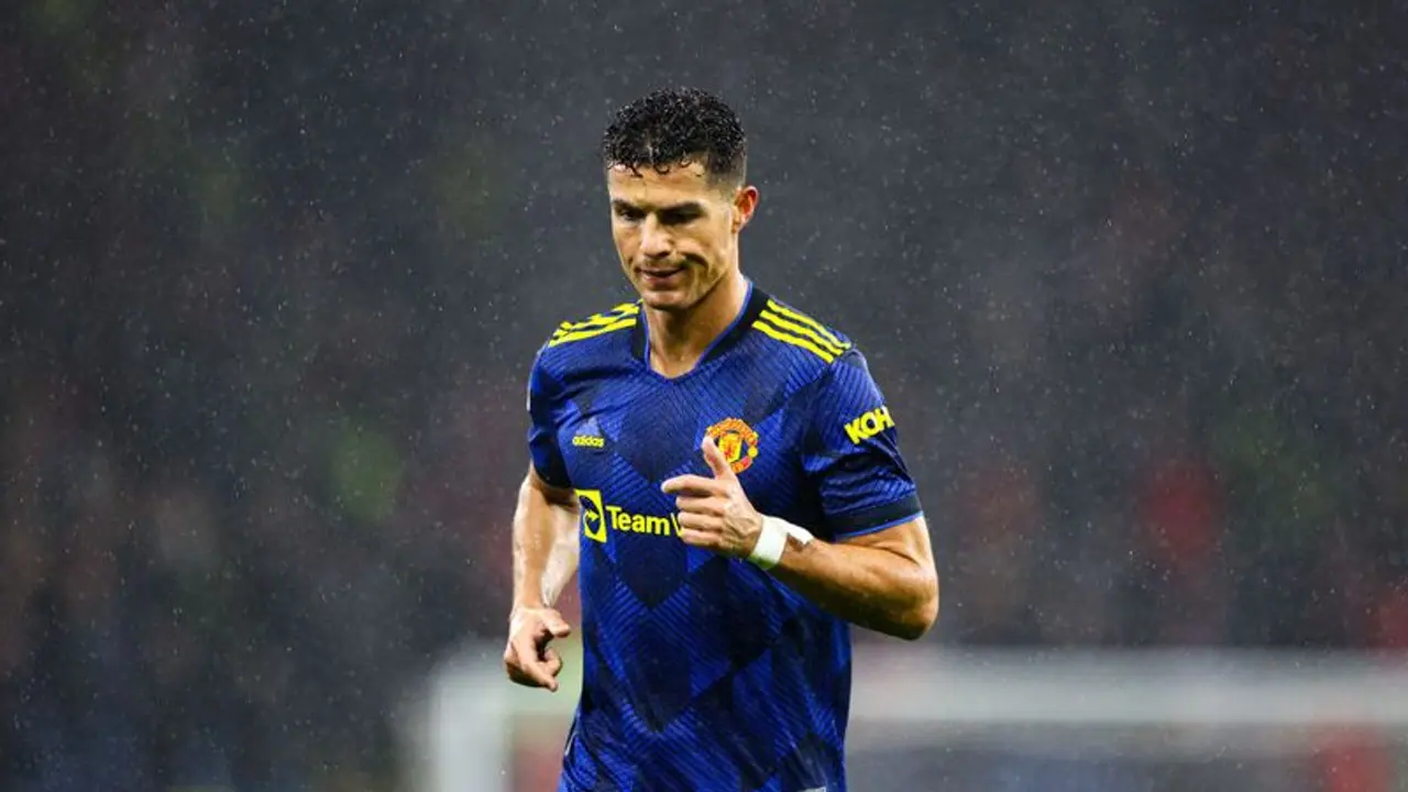 Champions League : മാഞ്ചസ്റ്റര് യുനൈറ്റഡ് ഇന്ന് അത്ലറ്റികോയ്ക്കെതിരെ; എല്ലാ കണ്ണുകളും ക്രിസ്റ്റ്യാനോയില് Champions League : മാഞ്ചസ്റ്റര് യുനൈറ്റഡ് ഇന്ന് അത്ലറ്റികോയ്ക്കെതിരെ; എല്ലാ കണ്ണുകളും ക്രിസ്റ്റ്യാനോയില്