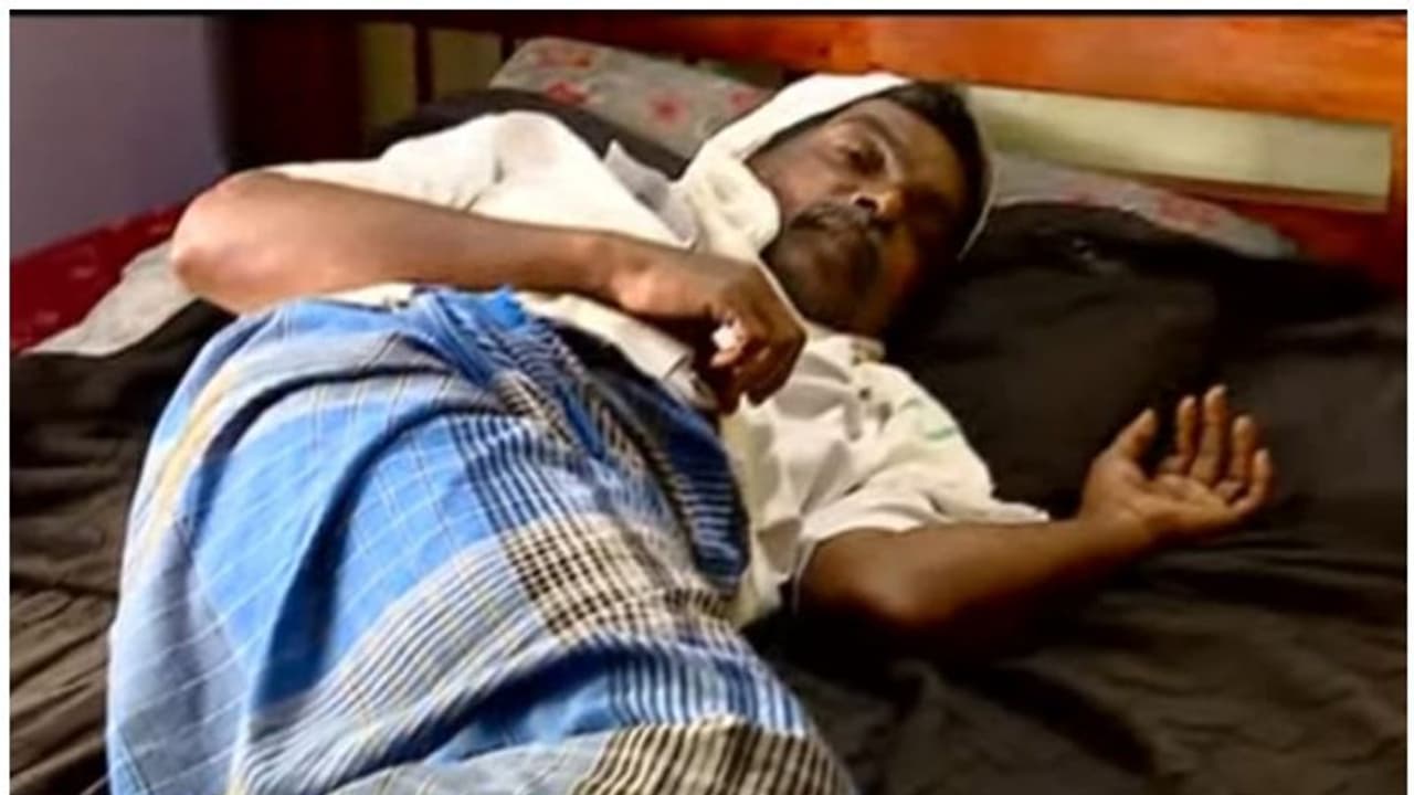 കടം തിരികെ നല്കാത്തതിന് ക്രൂരത; 60 കാരനെ തട്ടിക്കൊണ്ടുപോയി മര്ദ്ദിച്ചു, 3 പേര് അറസ്റ്റില് കടം തിരികെ നല്കാത്തതിന് ക്രൂരത; 60 കാരനെ തട്ടിക്കൊണ്ടുപോയി മര്ദ്ദിച്ചു, 3 പേര് അറസ്റ്റില്