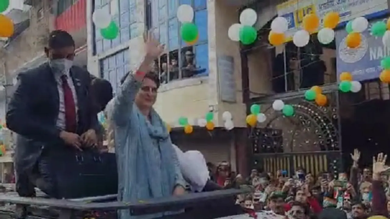Up Chunav 2022: प्रियंका गांधी ने रामपुर में किया जनसम्पर्क,कहा ' बेरोजगारी ,महंगाई के मुद्दे पर दें वोट