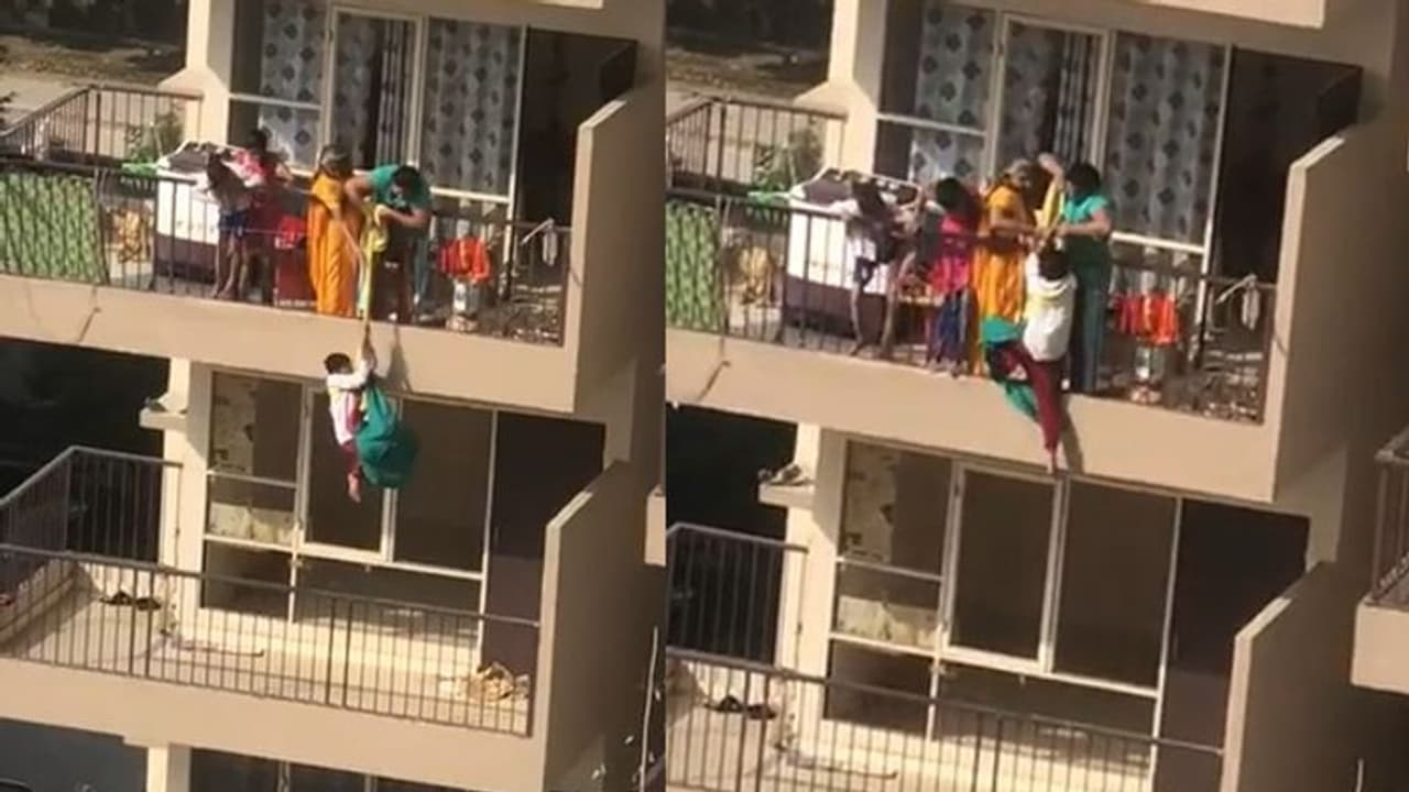 তালা বন্ধ ফ্ল্যাটের বারান্দায় শাড়ি, ১০ তলা থেকে ছেলেকে ঝুলিয়ে দিল মা তালা বন্ধ ফ্ল্যাটের বারান্দায় শাড়ি, ১০ তলা থেকে ছেলেকে ঝুলিয়ে দিল মা