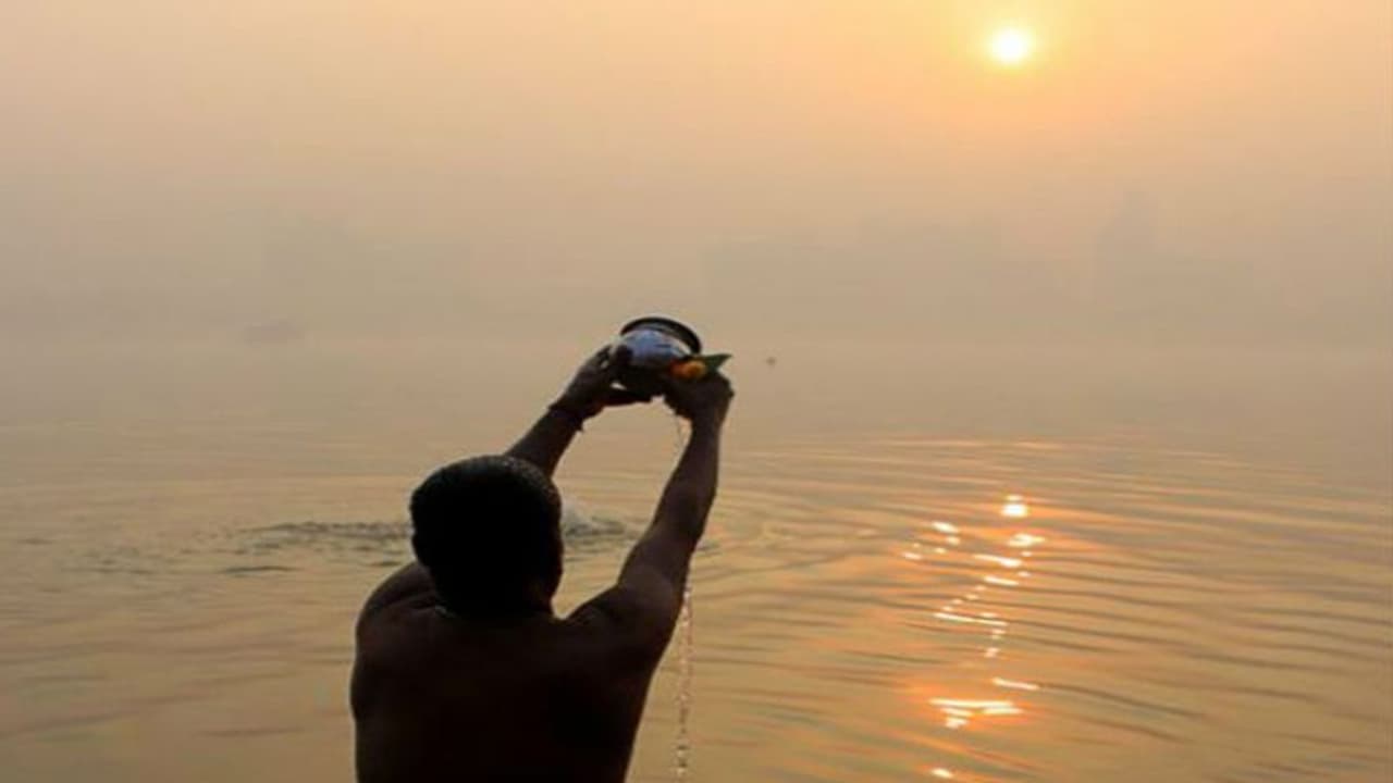 Kumbh Sankranti 2022: 13 फरवरी को सूर्य करेगा राशि परिवर्तन, बनेंगे 3 शुभ योग, खरीदारी करना भी रहेगा खास