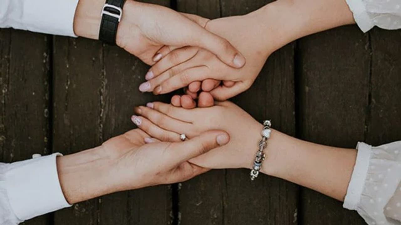 Promise Day: ഉറപ്പ് നല്‍കാം; ഇന്ന് പ്രണയം നിറക്കും പ്രോമിസ് ഡേ